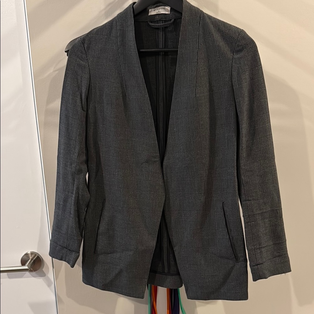 Babaton Gray Open-Front Blazer